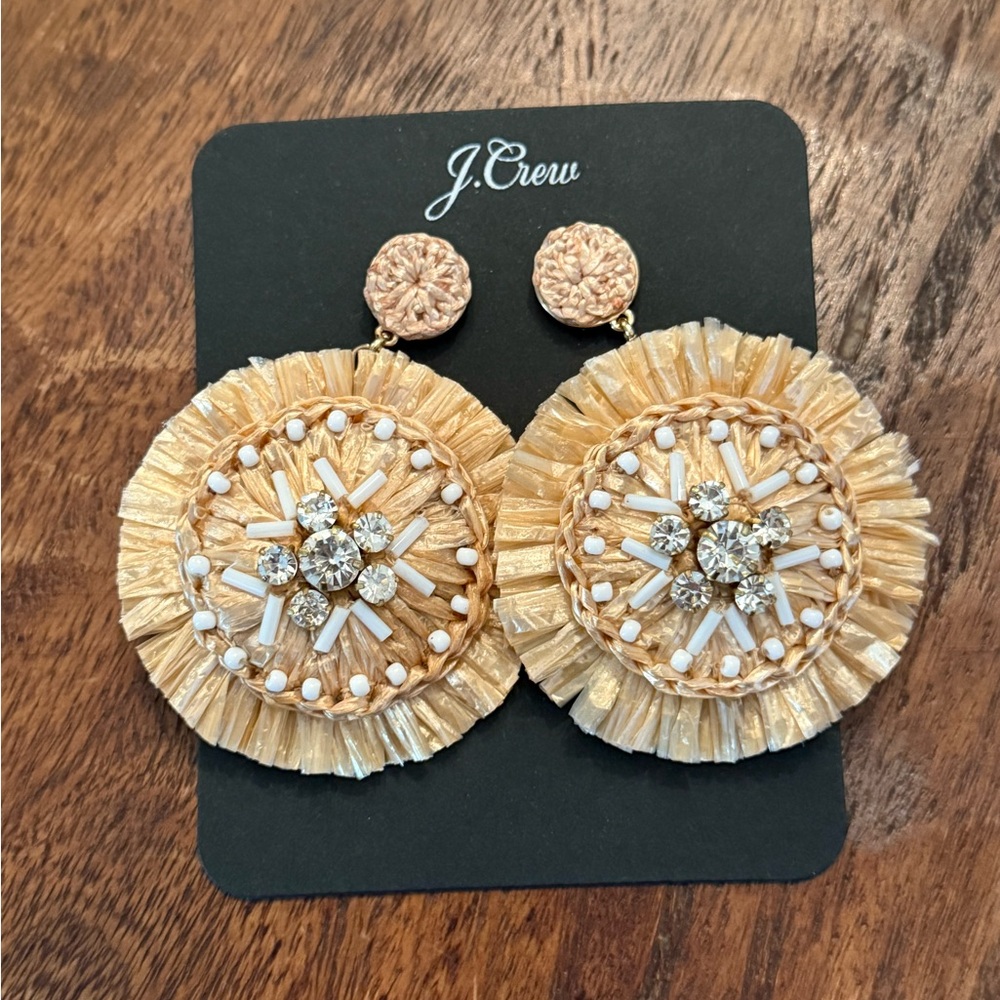 ✨NWT✨ J. Crew Gold and Cream Floral Statement Earrings Raffi